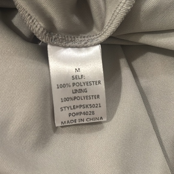 Polagram Gray Swiss Dot Midi Skirt size Medium - Picture 5 of 5